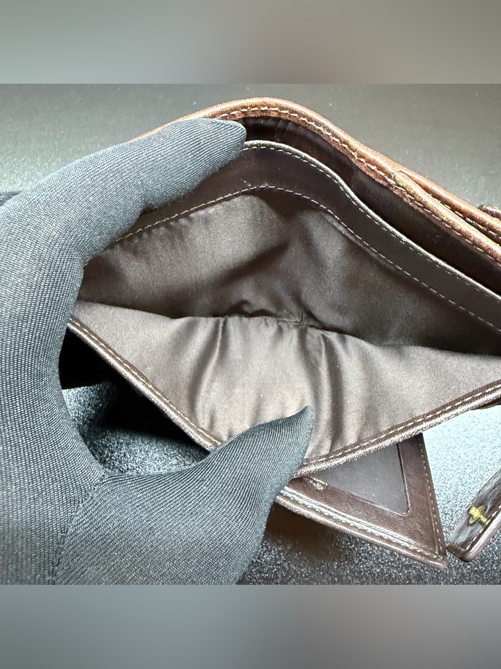 Coach Chelsea French Wallet - Picture 8 of 9